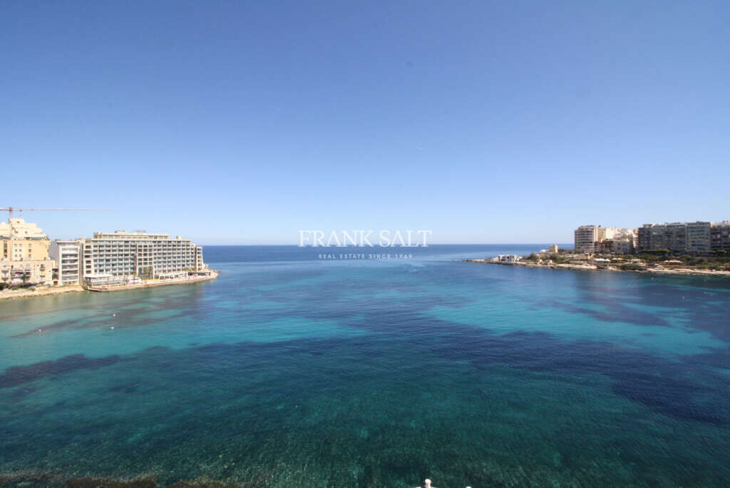 3 bedrooms Apartment in Saint Julian's, Malta No. 8831