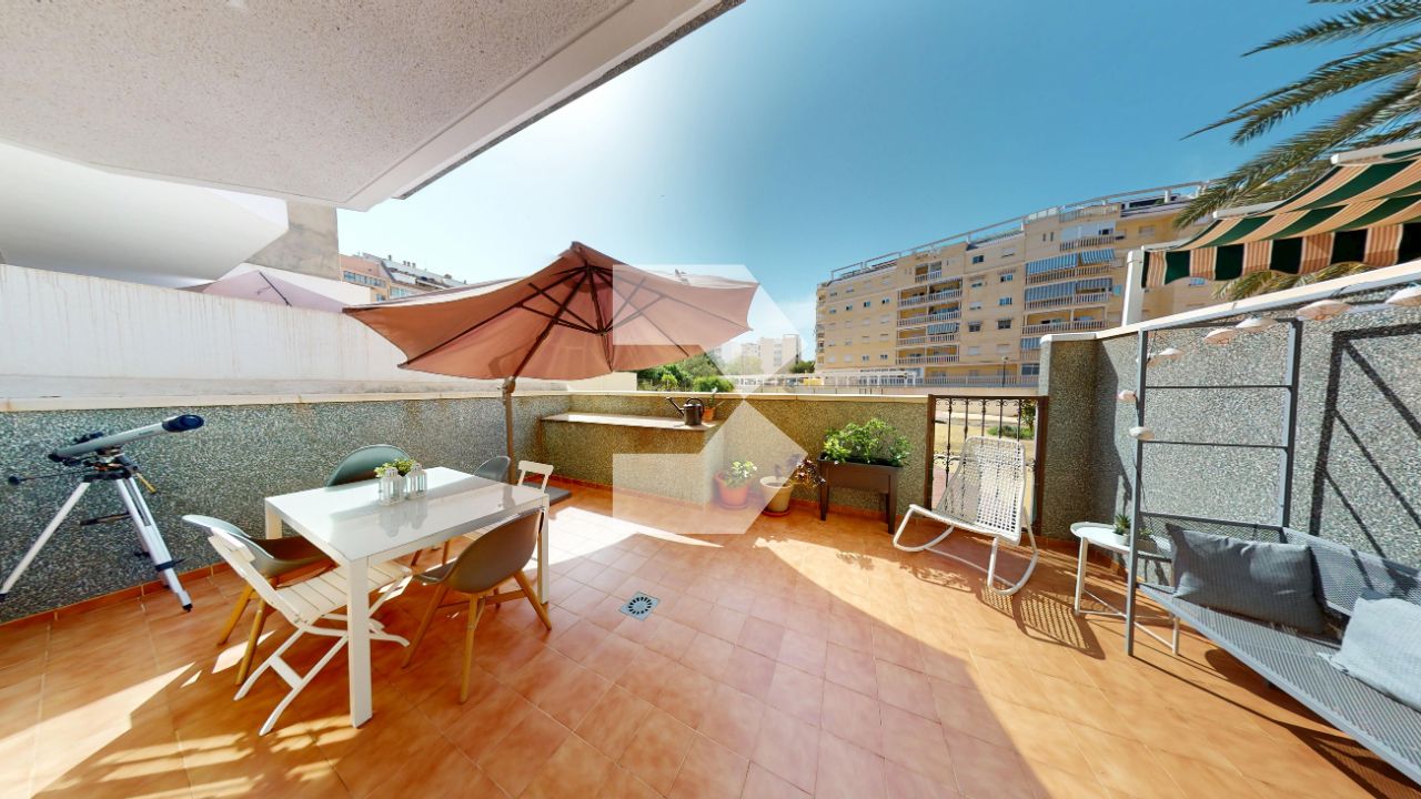 4 Schlafzimmer Wohnung in El Campello, Spain, Nr. 152283