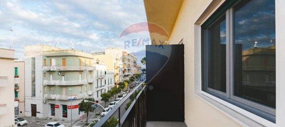 5 rooms Apartment in Matera, Italy No. 17528 17