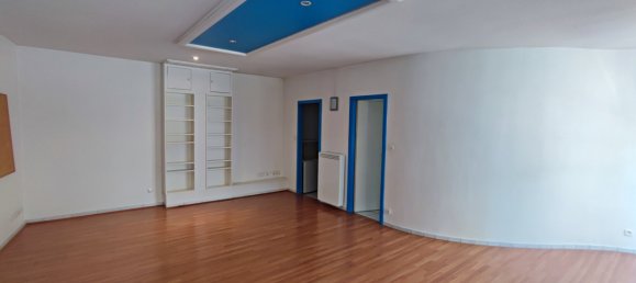 54m² Commercial property in Altkirch, France No. 86883 3