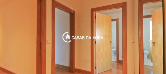 3 bedrooms Apartment in Porto, Portugal No. 216566 24