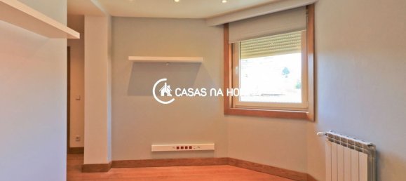 3 bedrooms Apartment in Porto, Portugal No. 216566 19