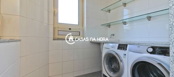 3 bedrooms Apartment in Porto, Portugal No. 216566 11
