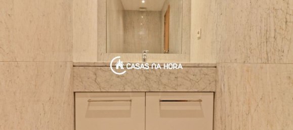 3 bedrooms Apartment in Porto, Portugal No. 216566 27