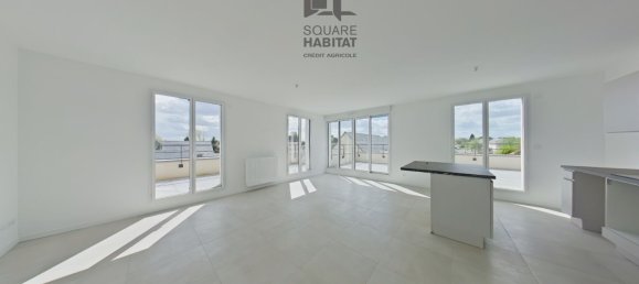 2 bedrooms Apartment in Saint-Cyr-sur-Loire, France No. 70251 2