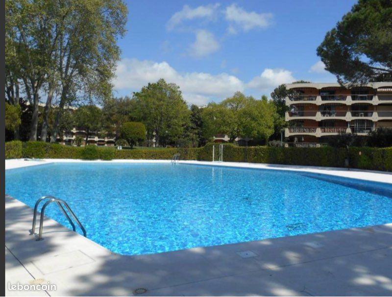 3غرفة شقة في Mandelieu-la-Napoule, France رقم 297344