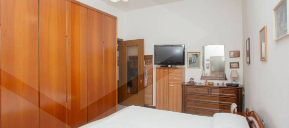 2 rooms Apartment in Milan, Italy No. 241238 10