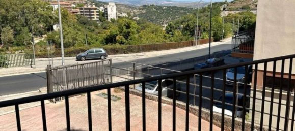 Apartamento de 1 dormitorio en Ragusa, Italy No. 353919 7