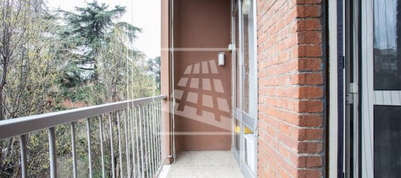 3-salle Appartement à Reggio Emilia, Italy No. 41041 7