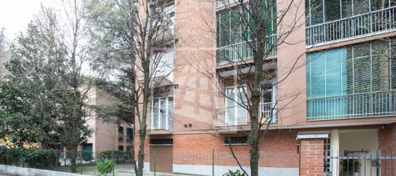 3-salle Appartement à Reggio Emilia, Italy No. 41041 32