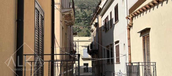 5غرفة شقة في Castellammare del Golfo, Italy رقم 115277 14