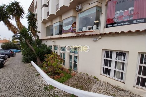 Gewerbliche Immobilie in Albufeira, Portugal 290m², Nr. 84065