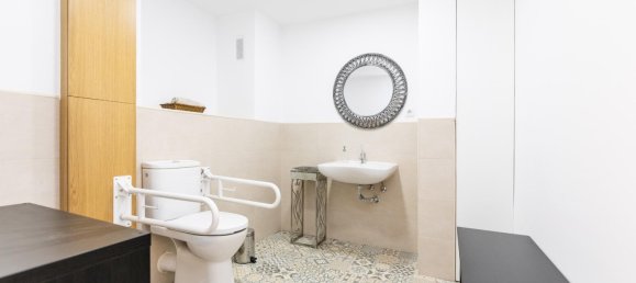 Oficina de 4 dormitorios en Madrid, Spain No. 112195 20