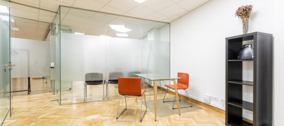 Oficina de 4 dormitorios en Madrid, Spain No. 112195 7