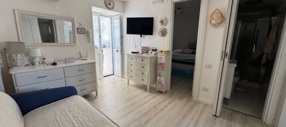 4 Schlafzimmer Wohnung in Piano di Sorrento, Italy, Nr. 357523 10