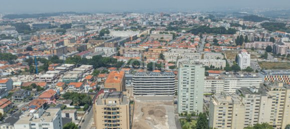 3 Schlafzimmer Wohnung in Porto, Portugal, Nr. 238920 6