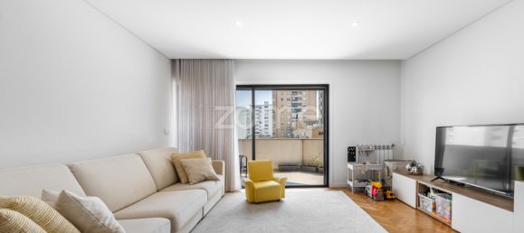 3 Schlafzimmer Wohnung in Porto, Portugal, Nr. 238920 14