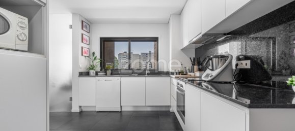 3 Schlafzimmer Wohnung in Porto, Portugal, Nr. 238920 17