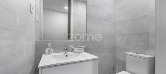 3 Schlafzimmer Wohnung in Porto, Portugal, Nr. 238920 23