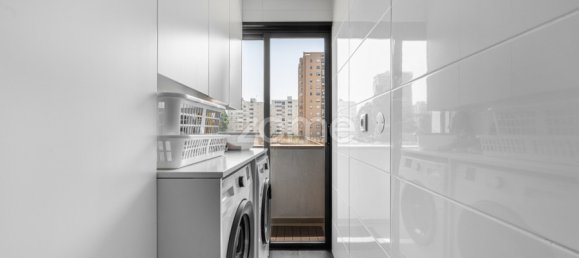 3 Schlafzimmer Wohnung in Porto, Portugal, Nr. 238920 20