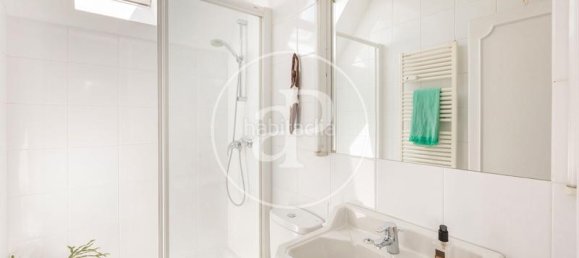 2 bedrooms Penthouse in Madrid, Spain No. 163762 8