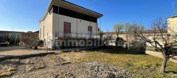 3 غرف نوم فيلا في Rosasco, Italy رقم 140513 8