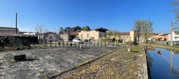 3 غرف نوم فيلا في Rosasco, Italy رقم 140513 7