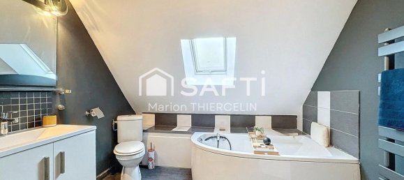 3 bedrooms House in Chanteau, France No. 48514 10