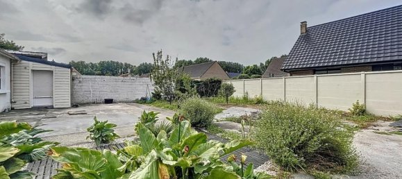 Villa de 3 dormitorios en Loon-Plage, France No. 363159 5