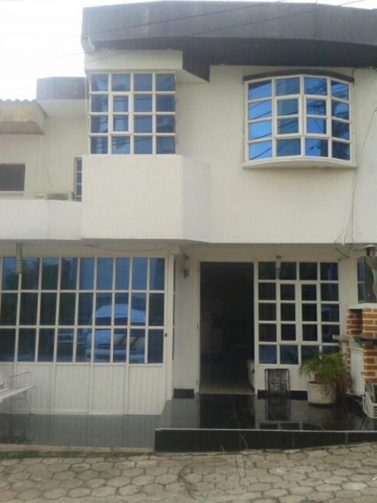 Casa de 3 dormitorios en Bolívar, Colombia No. 8204