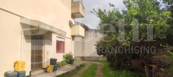 Квартира с 4 комнатами в Ористано, Италия № 35412 20