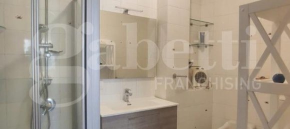 Квартира с 4 комнатами в Ористано, Италия № 35412 14