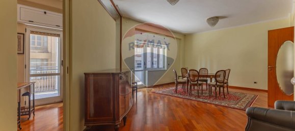 9-salle Appartement à Bari, Italy No. 43311 31