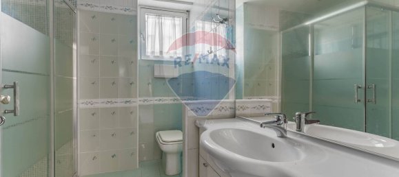 9-salle Appartement à Bari, Italy No. 43311 3