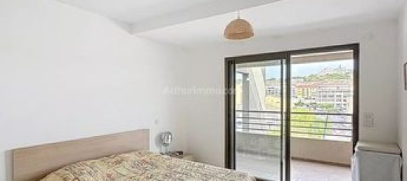 Apartamento de 2 dormitorios en Calvi, France No. 357288 9