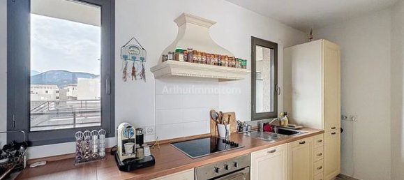 Apartamento de 2 dormitorios en Calvi, France No. 357288 6
