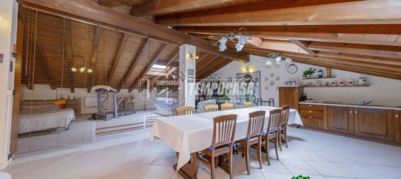 2 غرف نوم شقة في Borgarello, Italy رقم 211339 14