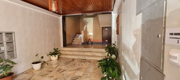 2 bedrooms Apartment in Rio de Mouro, Portugal No. 228666 4