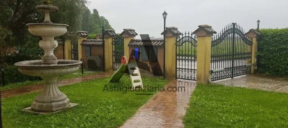 Дом с 5 комнатами в Бомпорто, Италия № 98097 31