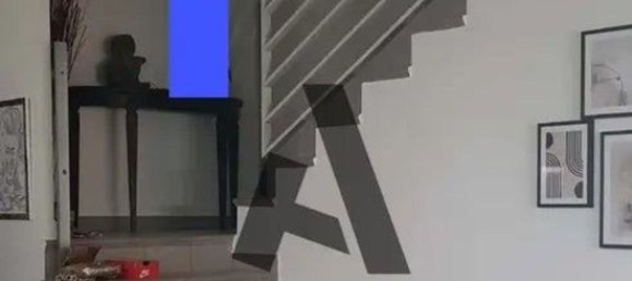 Дом с 5 комнатами в Бомпорто, Италия № 98097 21