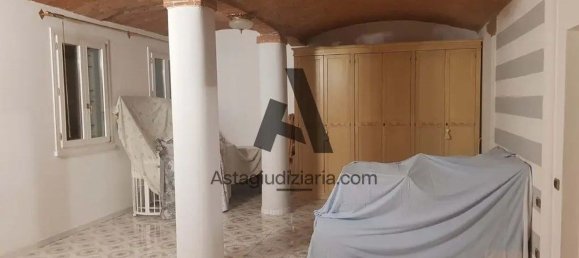 Дом с 5 комнатами в Бомпорто, Италия № 98097 11