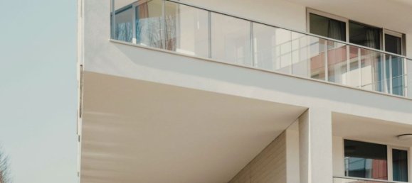 Дом с 5 комнатами в Бомпорто, Италия № 98097 25