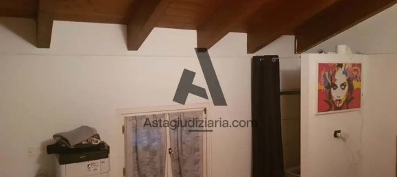 Дом с 5 комнатами в Бомпорто, Италия № 98097 24