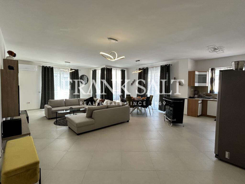 3 bedrooms Apartment in Swieqi, Malta No. 7212