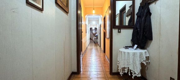 2 bedrooms Apartment in Messina, Italy No. 264019 2