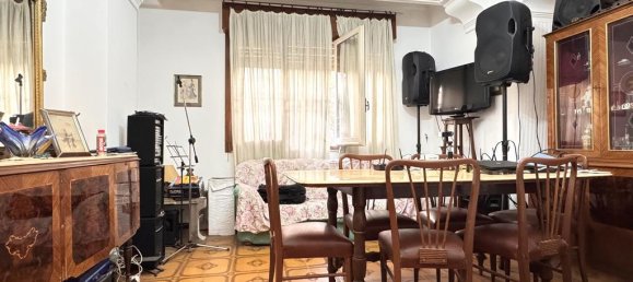 2 bedrooms Apartment in Messina, Italy No. 264019 3