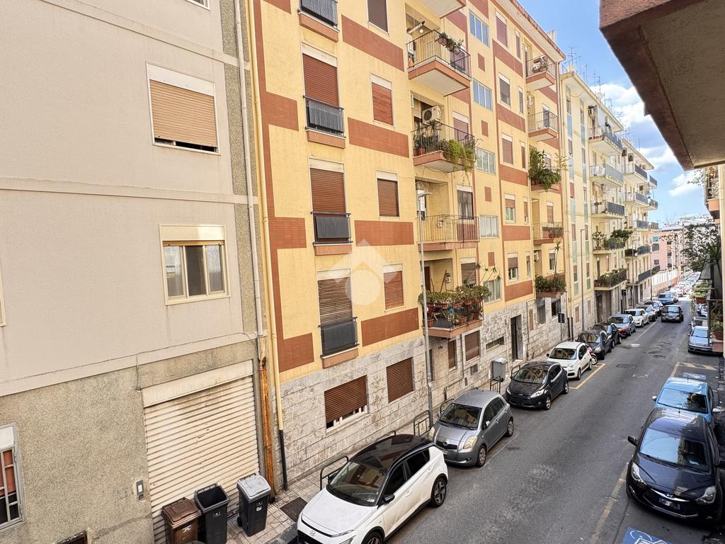 2 bedrooms Apartment in Messina, Italy No. 264019