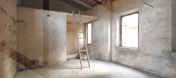 2 rooms Commercial property in Buti, Italy No. 23485 12