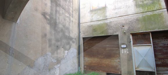 2 rooms Commercial property in Buti, Italy No. 23485 3