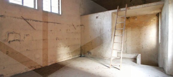 2 rooms Commercial property in Buti, Italy No. 23485 13